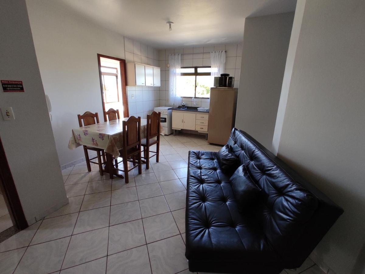 Residencial Medeiros Lejlighed Guarda do Embaú Eksteriør billede