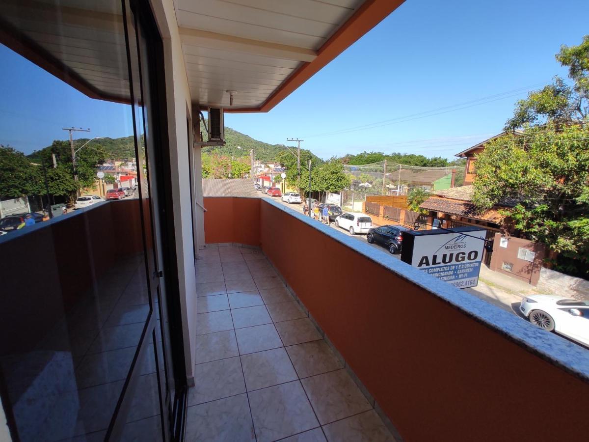 Residencial Medeiros Lejlighed Guarda do Embaú Eksteriør billede